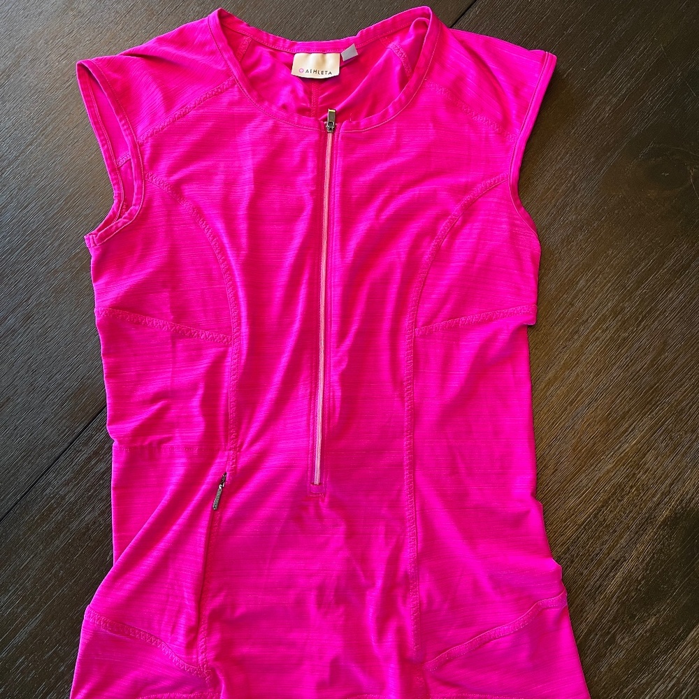 Athleta sleeveless activewear -size small